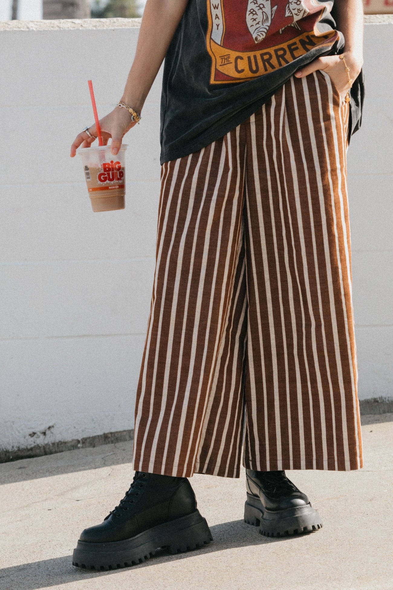 Gabbi - Striped High-Waist Cord Pants