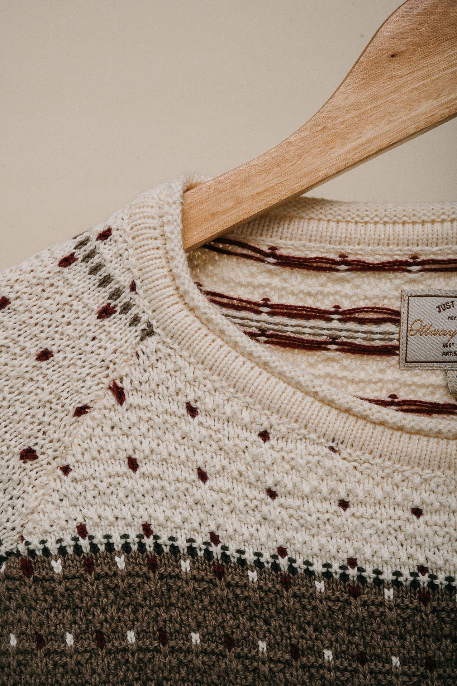 Maddie - Vintage Pattern Knit