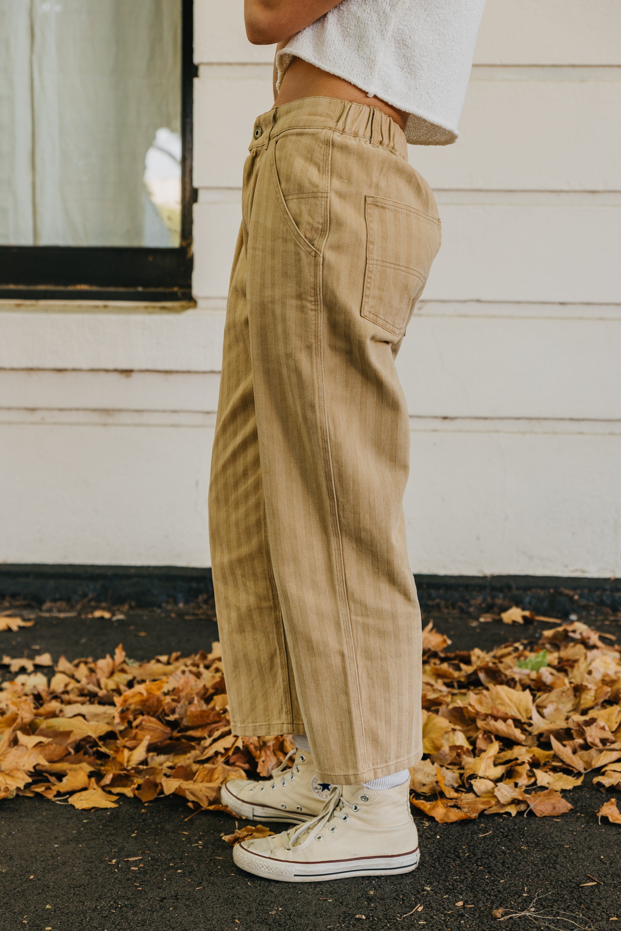 Ben Roy - Unisex Baggy Pleated Pants - Light Brown