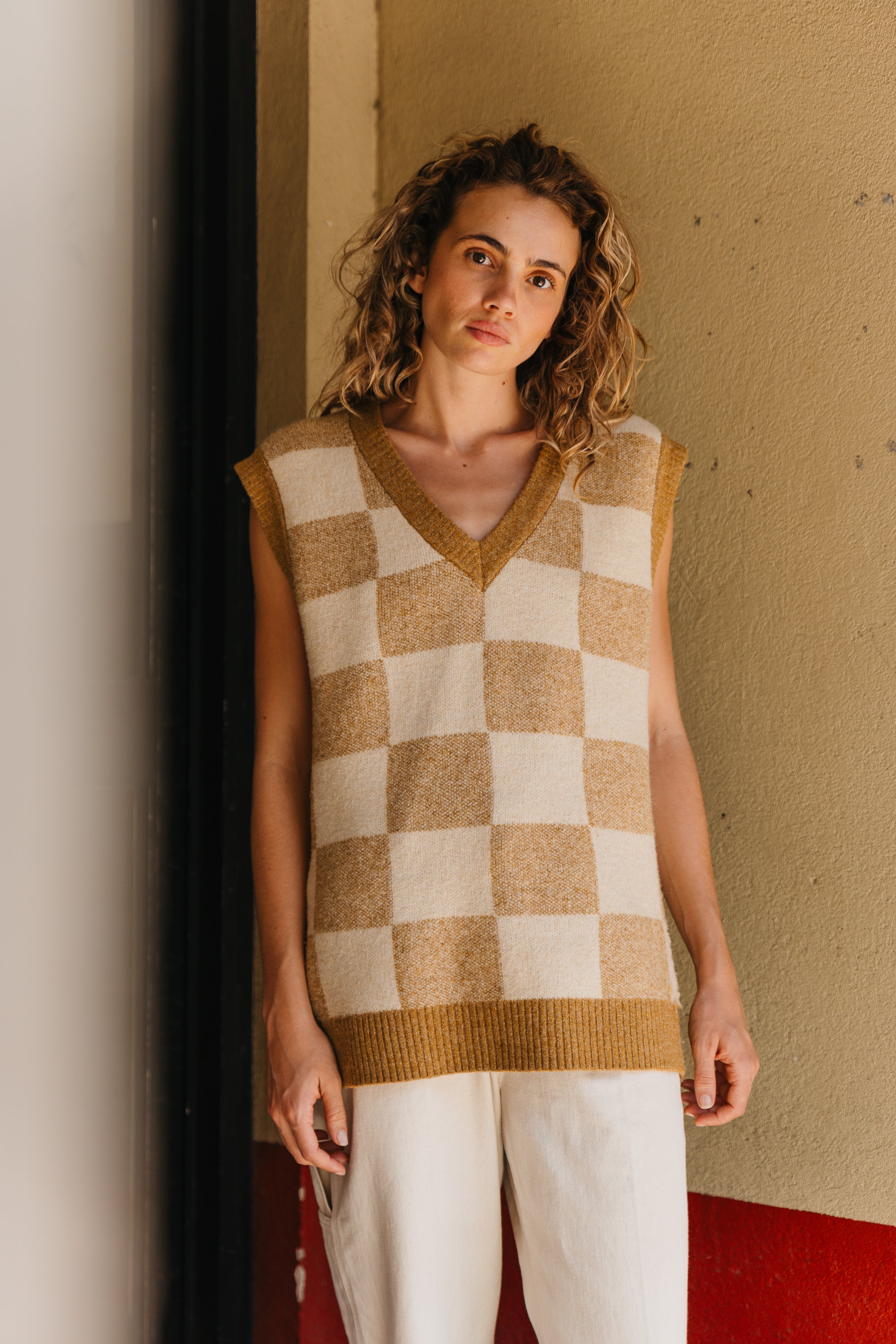 Archie - Brown Checkered Vest