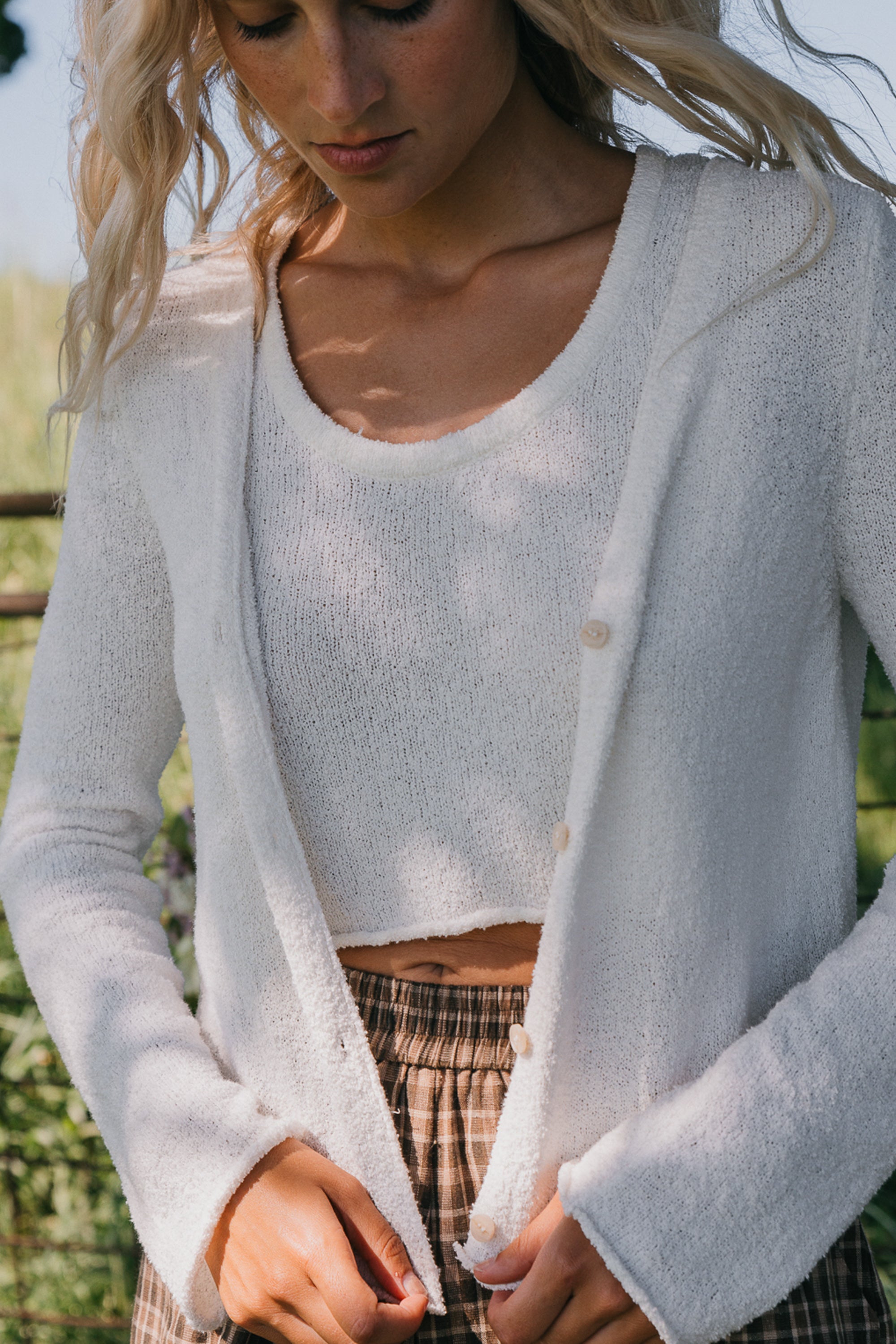 Mia - White Textured Rib Knit Cardigan